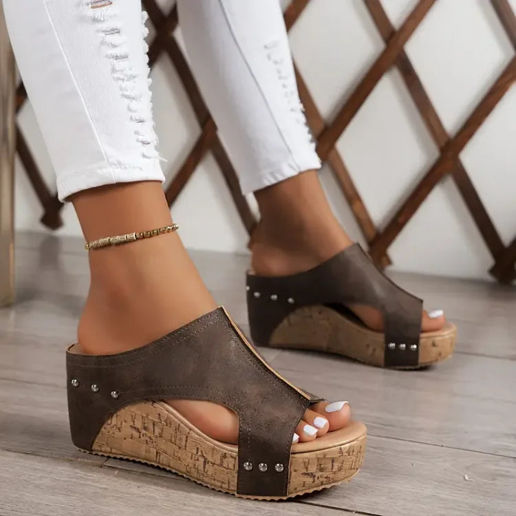 Melissa | Sandalias de cuña cómoda